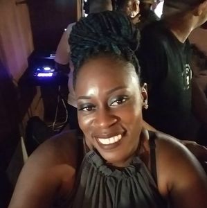 Meet your Posher, Jessinter